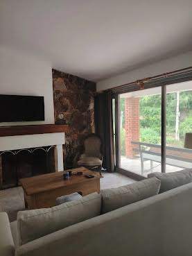 Casa en alquiler c/ cochera en Playa Mansa · Foto 4