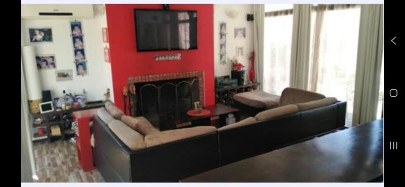 Casa en alquiler c/ cochera en Pinares · Foto 6
