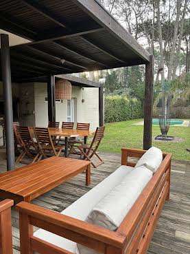 Casa en alquiler c/ cochera en Montoya · Foto 1