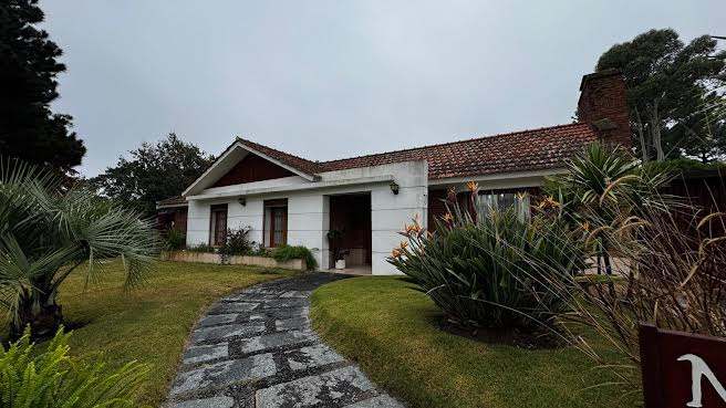 Casa en alquiler c/ cochera en Cantegril · Foto 2