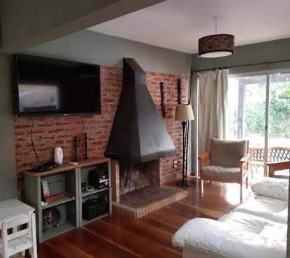 Casa en alquiler c/ cochera en Pinares · Foto 8