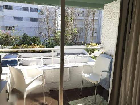 Apartamento en alquiler c/ cochera en Península · Foto 2