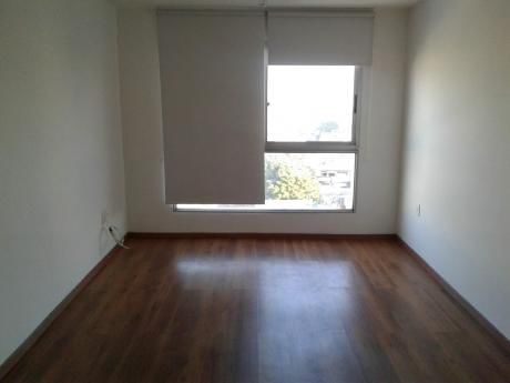 Monoambiente Impecable Con Garaje
