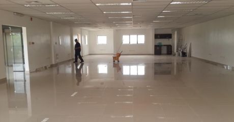 Carmelitas, Amplia Oficina En Edificio Corporativo, En Excelente Ubicacion
