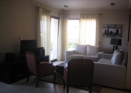 Comodo Depto Amoblado, A Estrenar, 3 Dormitorios. Barrio Virgen Del Huerto.