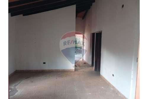 CASA EN VENTA, YPANE — foto 3