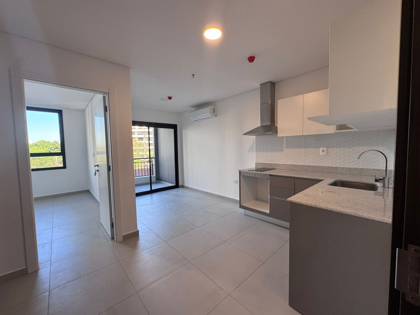 ALQUILER DEPARTAMENTO A ESTRENAR  EN LAS MERCEDES — foto 3