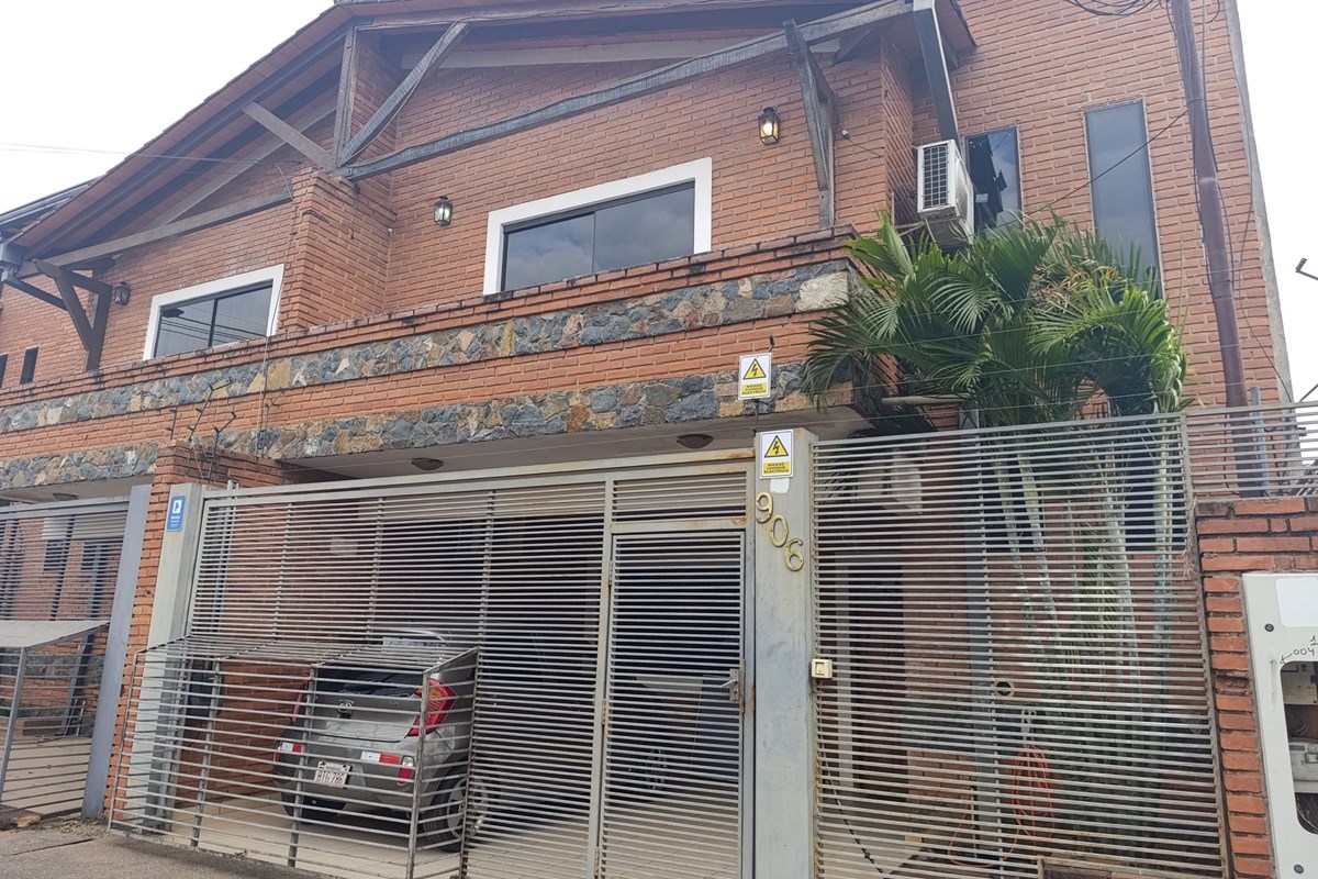 Casa en venta en Luque
