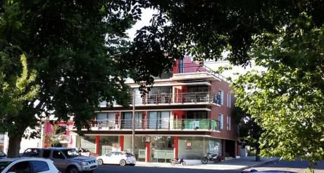 Av. Gral. Flores - Local 3