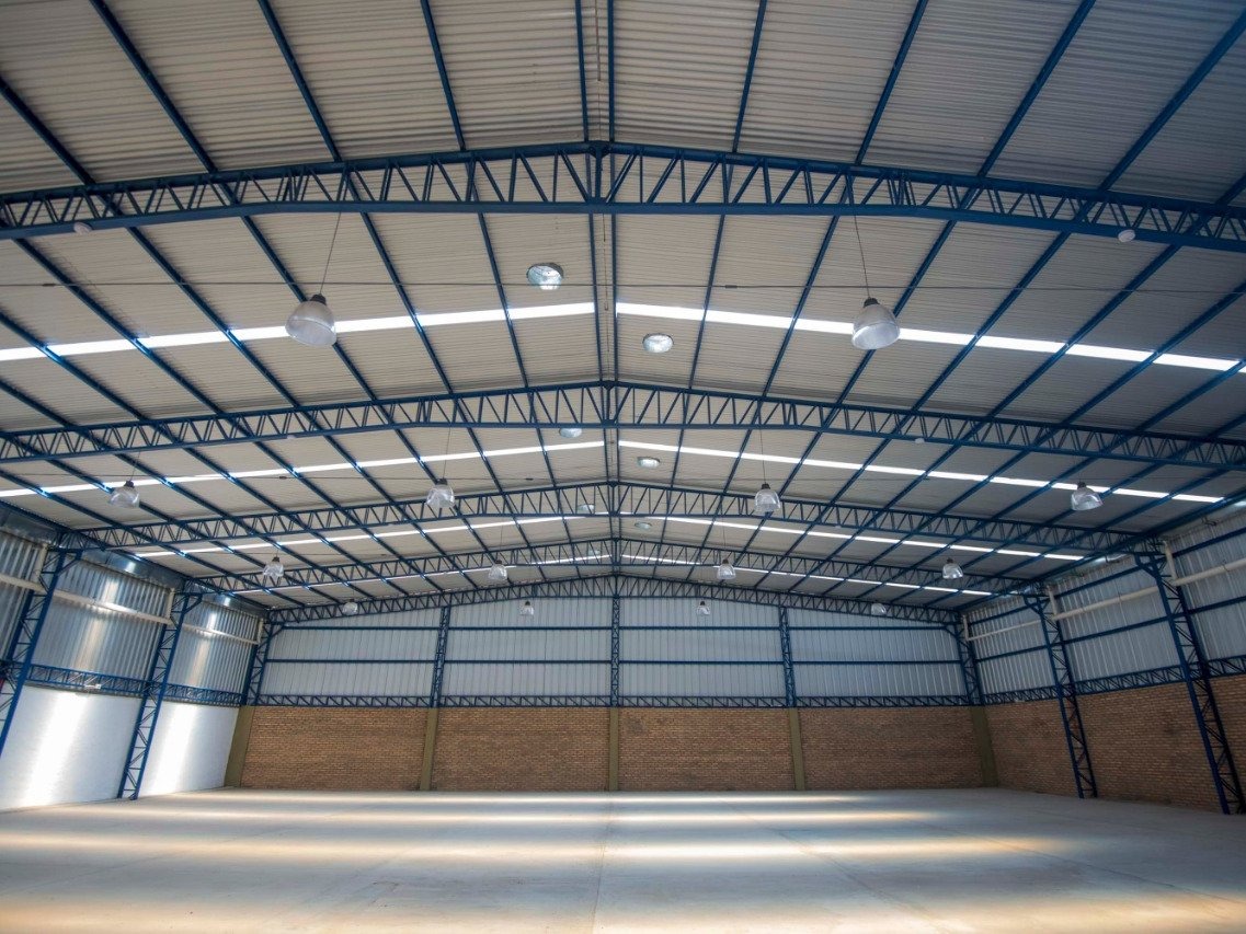 ALQUILO DEPÓSITO / TINGLADO / GALPÓN – 585 m² — foto 3