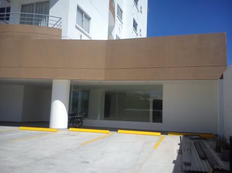 Local Comercial Sobre El 2do Anillo