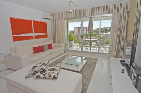 Apartamentos En Playa Mansa