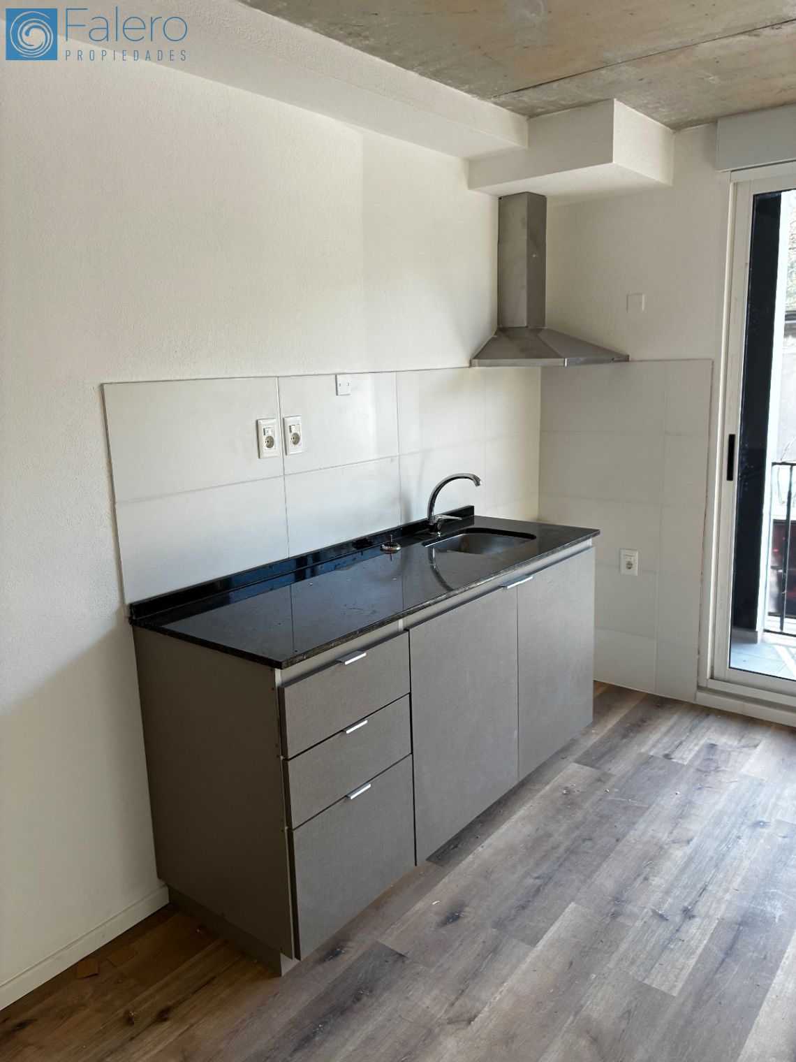Apartamento en alquiler en Tres Cruces - Detalle
