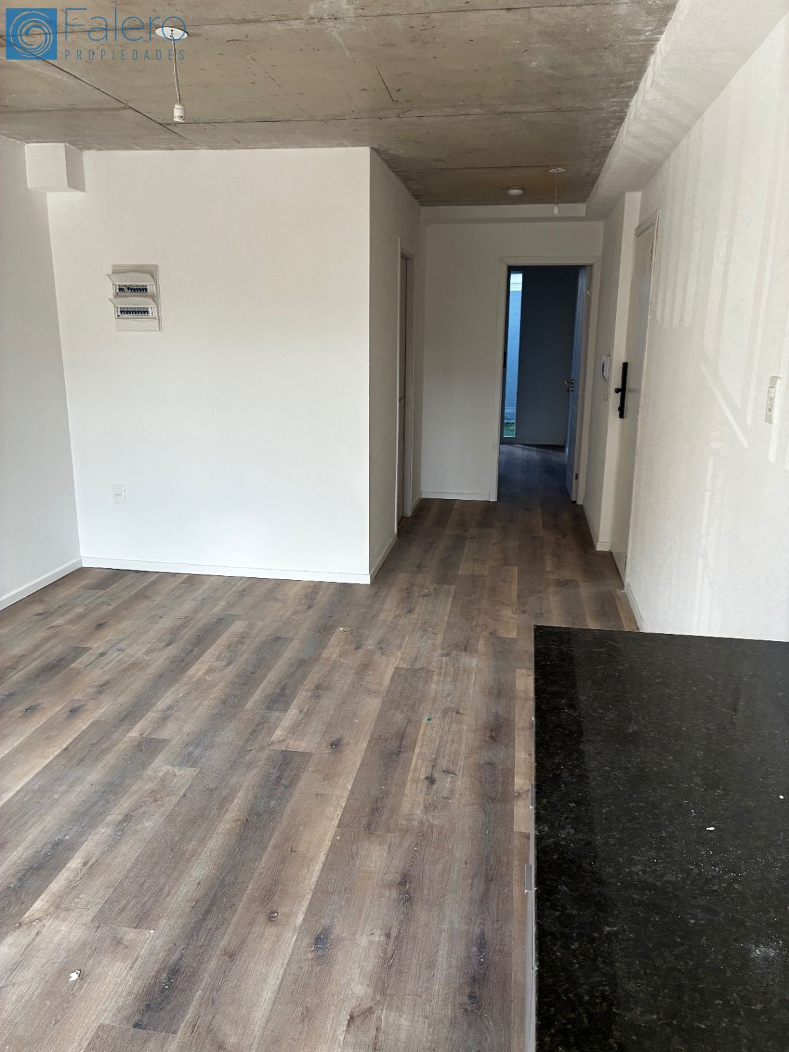 Apartamento en alquiler en Tres Cruces - Principal