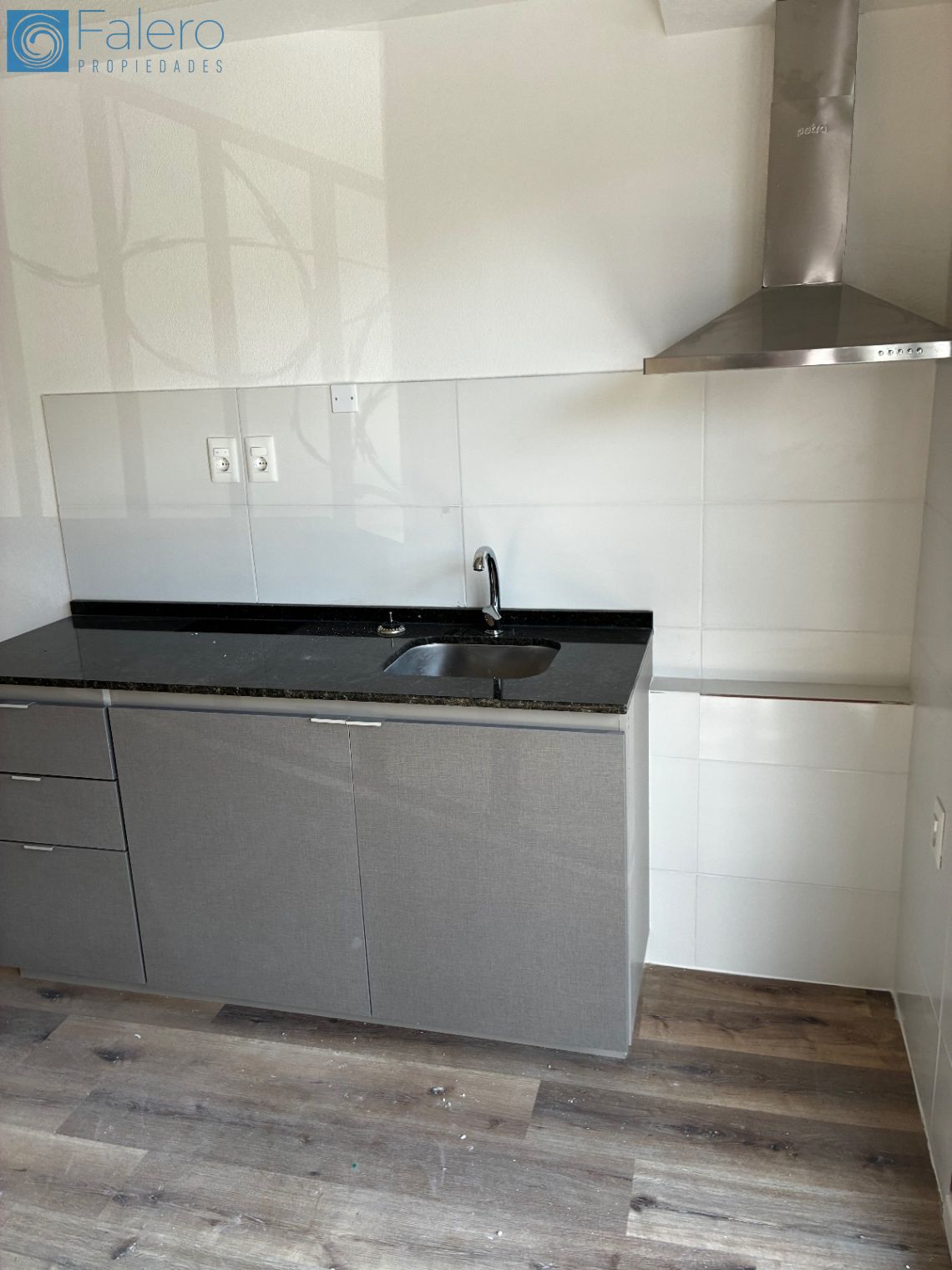 Apartamento en alquiler en Tres Cruces - Detalle