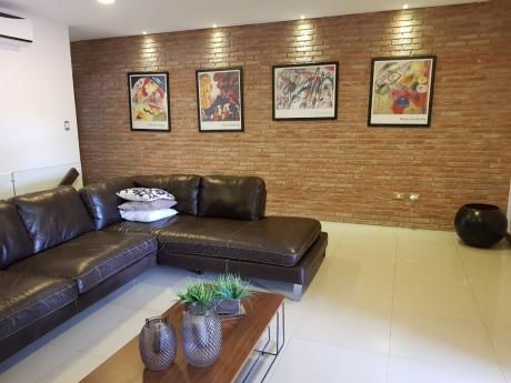 Casa Cond. Las Palmeras
