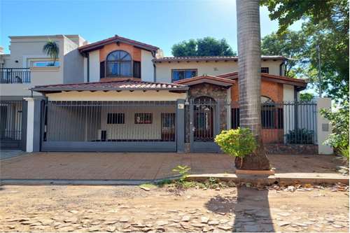 Casa-Venta-Julio Rivas, Madame Lynch, Asunción — foto 3