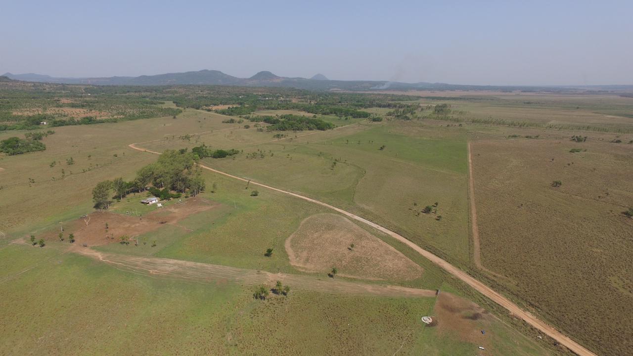 VENTA AGROGANADERA EN ACAHAY — foto 2