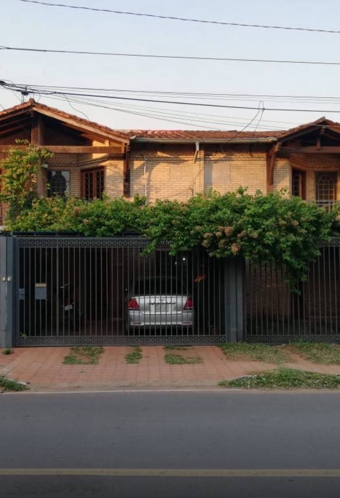 VENDO DÚPLEX EN SAN LORENZO – UBICACIÓN PRIVILEGIADA — foto 3