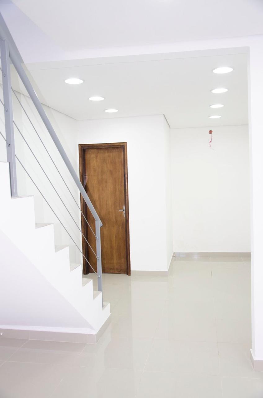 Alquilo Salón Comercial En Barrio Nazareth a una cuadra de Avda. Eusebio Ayala — foto 3