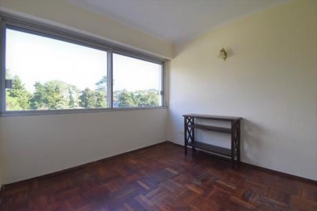 Apartamento 2 Dormitorios Y 2 Baños, Roosevelt
