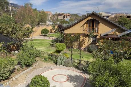 Hermosa Y Encantadora Casa En Tiquipaya