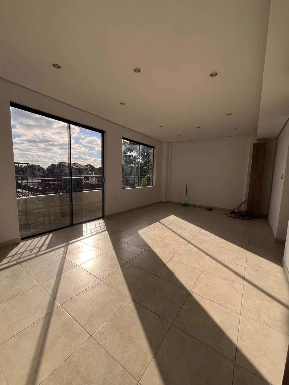 EN ALQUILER DE DEPARTAMENTO VILLA MORRA — foto 2