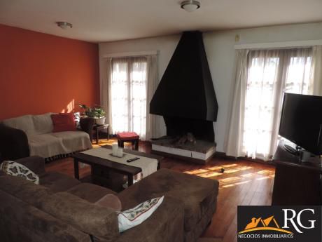 Hermosa Casa 3 Dormitorios Y Servicio Carrasco Norte