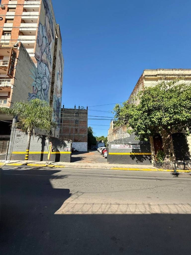 SE VENDE PROPIEDAD EN EL CENTRO HISTORICO DE ASUNCIÓN — foto 2