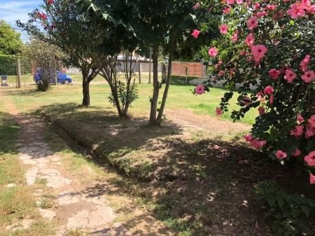 Excelente Ubicación ,casa + Apto Con Hermoso Terreno Parquizado !!