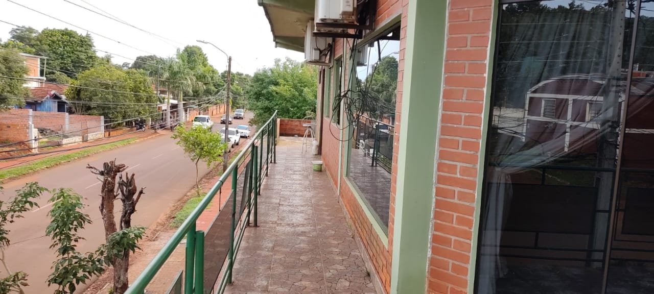 Vendo Vivienda con Local de 250 m2 en Hohenau, Itapúa-LHO5337324 — foto 3