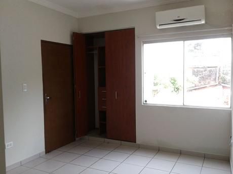 Habitación Con A/C, Cocina Y Baño Privado, 2° Anillo Av. Brasil
