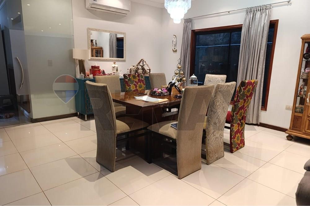 EN VENTA | RESIDENCIA EXCLUSIVA EN ESQUINA CAMBYRETÁ ✨???? — foto 3