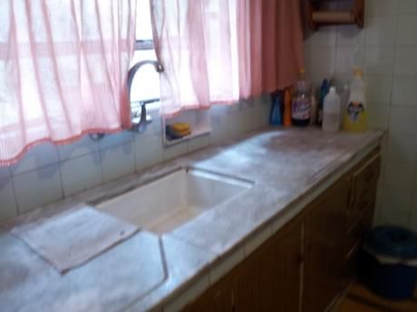 Venta Casa 2 Dormitorios + Departamento 1 Dormitorio