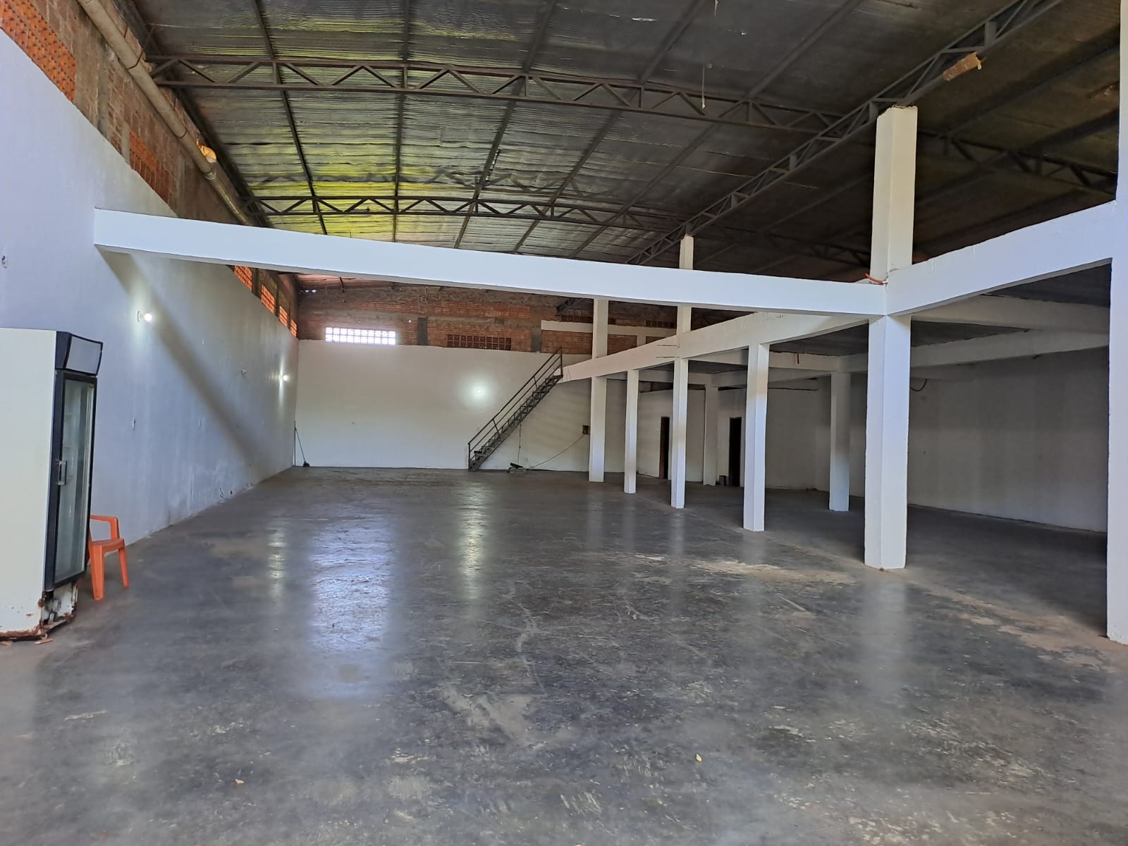 ALQUILER DE TINGLADO – ZONA ESTRATÉGICA — foto 2