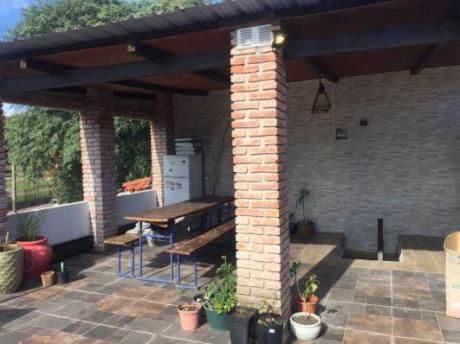 A Mts. De Rivera Con Terraza Y Barbacoa