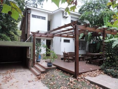 Magnifica Casa En Entorno De Privilegio !!