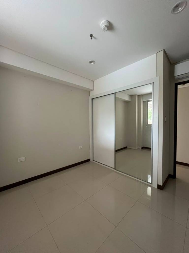VENTA EDIFICIO THE FOREST TORRE 1 — foto 3