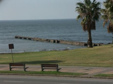 Rambla Casi Golf, Espectacular Planta Esquina, Toda A La Calle