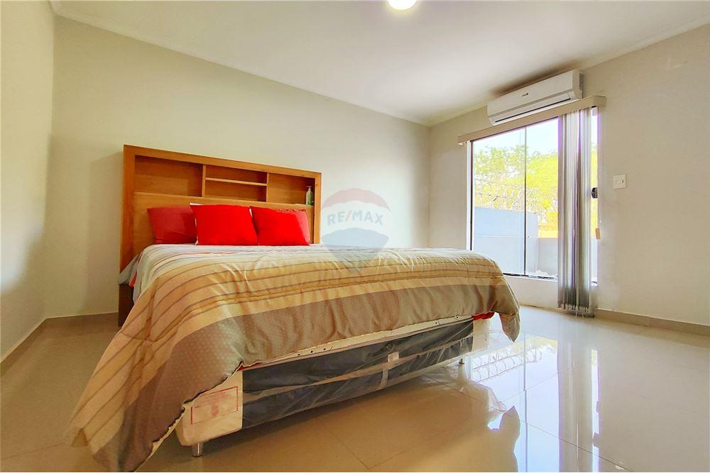 Hermosa casa con terraza en Barrio Kennedy — foto 2