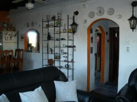Casa Y Local Comercial En Venta En Barros Blancos