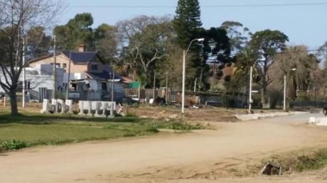 Amplio Terreno, Zona En Crecimiento