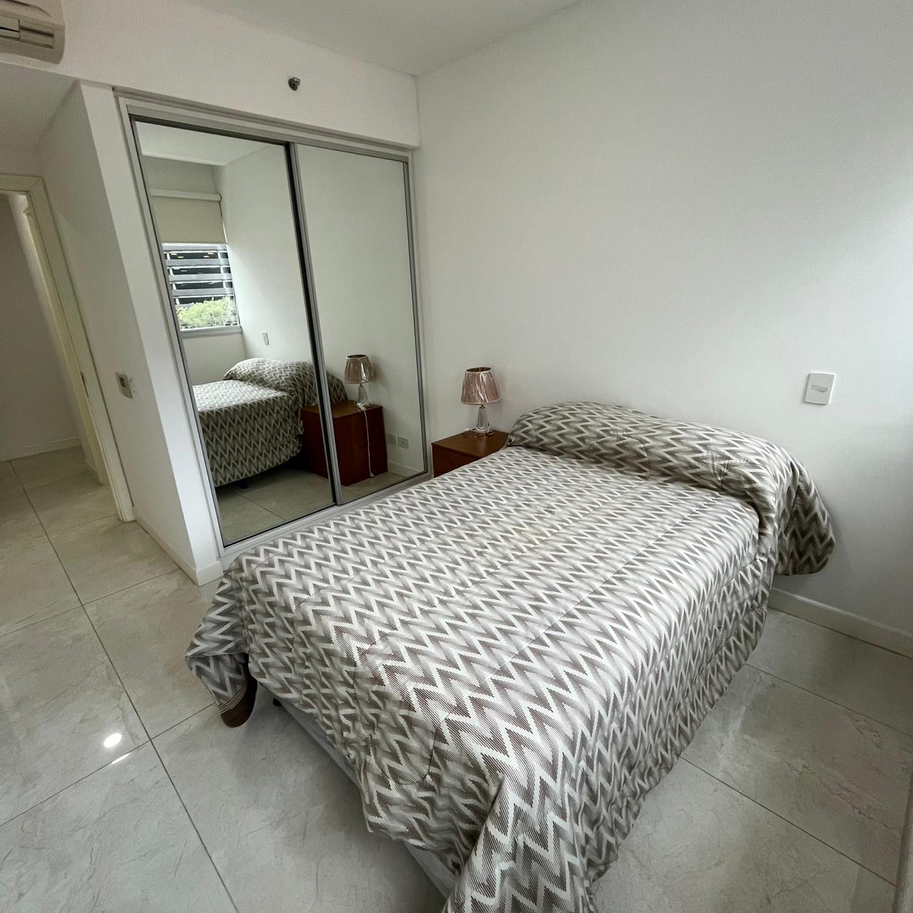 ALQUILO DPTO EDIFICIO EMINENT AMOBLADO — foto 3