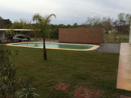 Apartamento En Venta En Barra De Carrasco