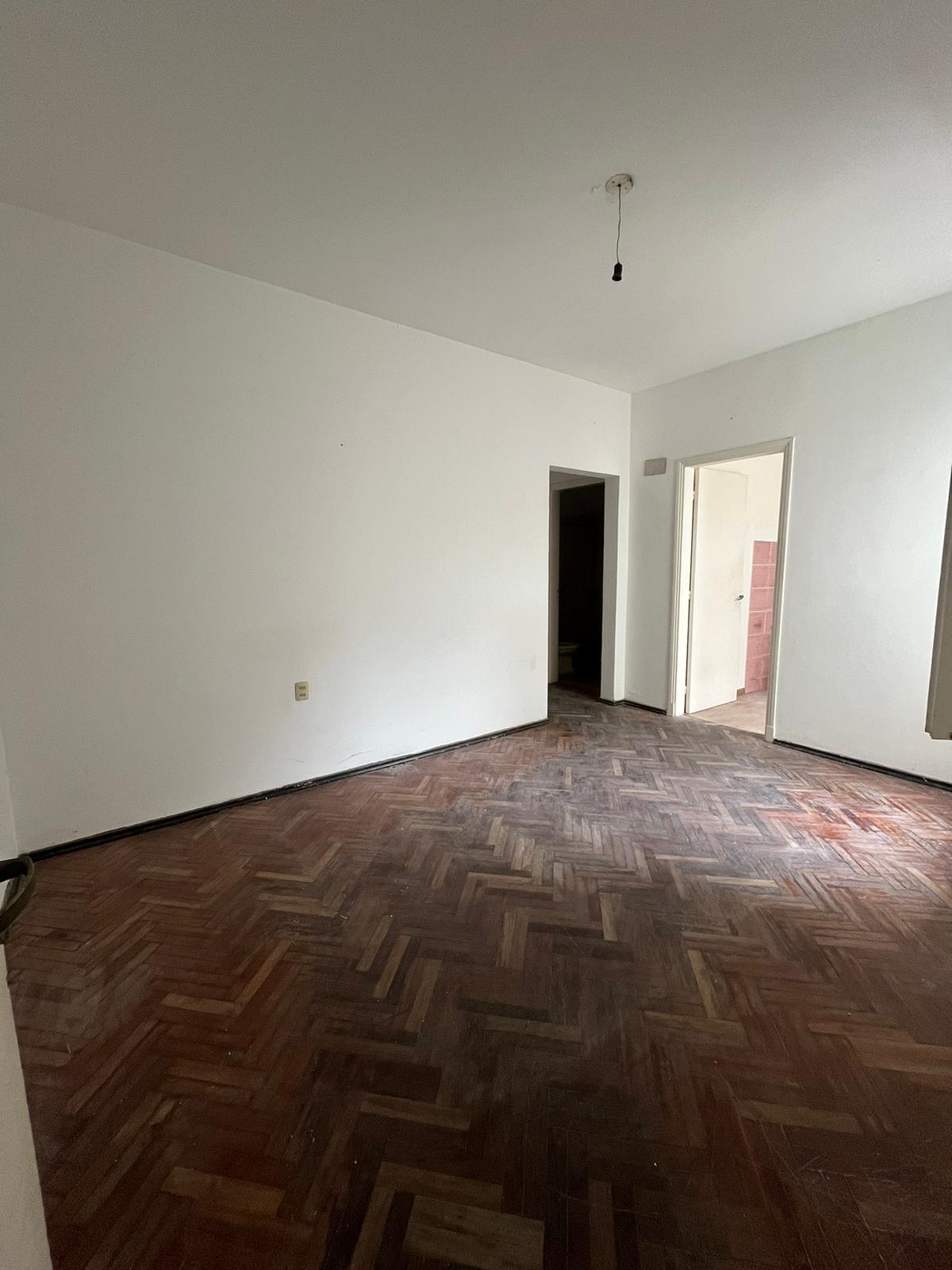 Imperdible Oportunidad: Apartamento De 2 Dormitorios A La Venta En Pocitos