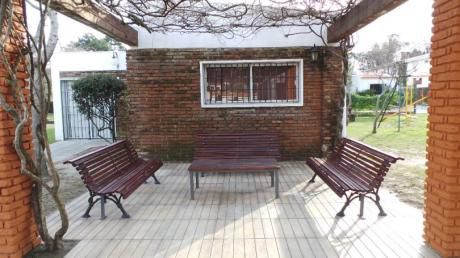Casa 2d + Patio C/bbq En Cooperativa / Carrasco Norte