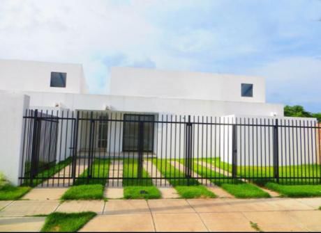 Casa En Venta En El Remanso