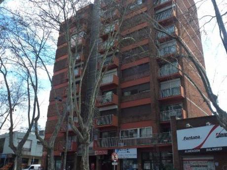 A Mts De Rivera Y Soca - Con Renta
