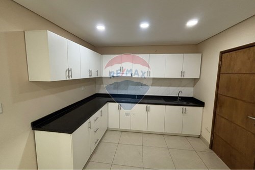 Duplex-Alquiler-PY Central Luque — foto 3