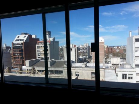 Amplio Monoambiente Dividido Con O Sin Muebles